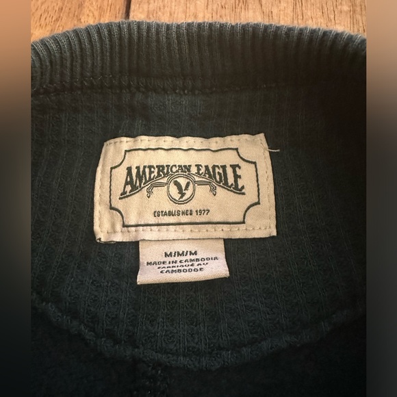 NWT- American Eagle Crew Neck Sweatshirt- oversized medium - Picture 10 of 11